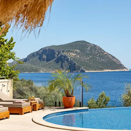 Guney * Kaş