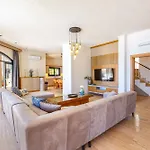 Villa Guney