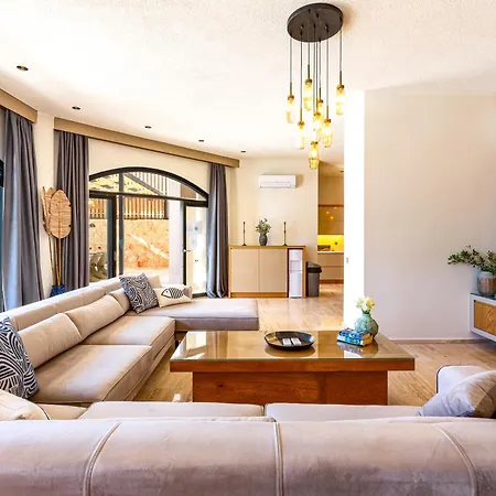 Villa Guney *